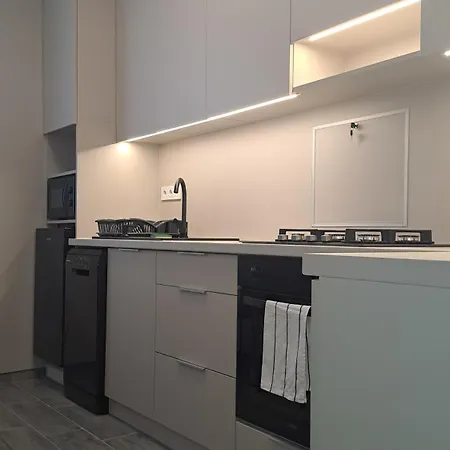 White Harmony Apartment