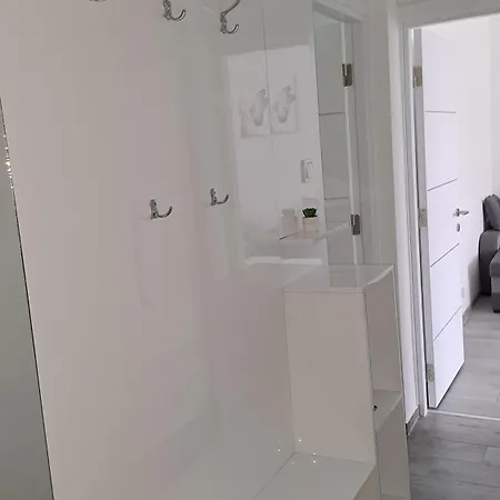 Apartment White Harmony *
