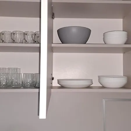 White Harmony Apartment