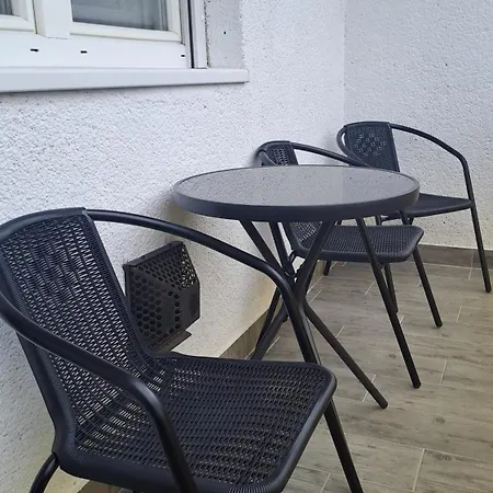 White Harmony Apartment Debrecen