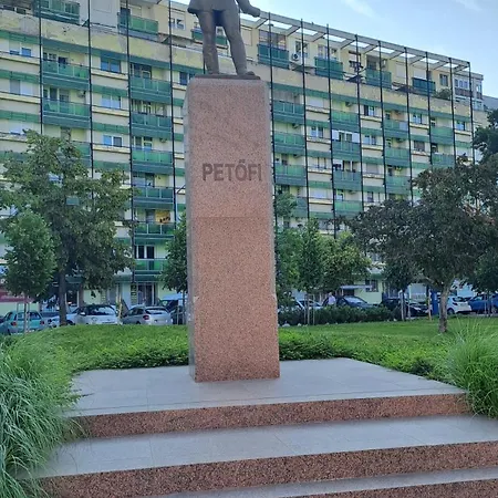 White Harmony * 德布勒森